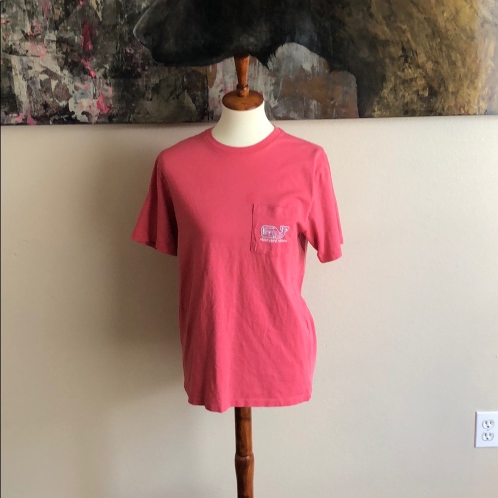 Vineyard Vines t-shirt